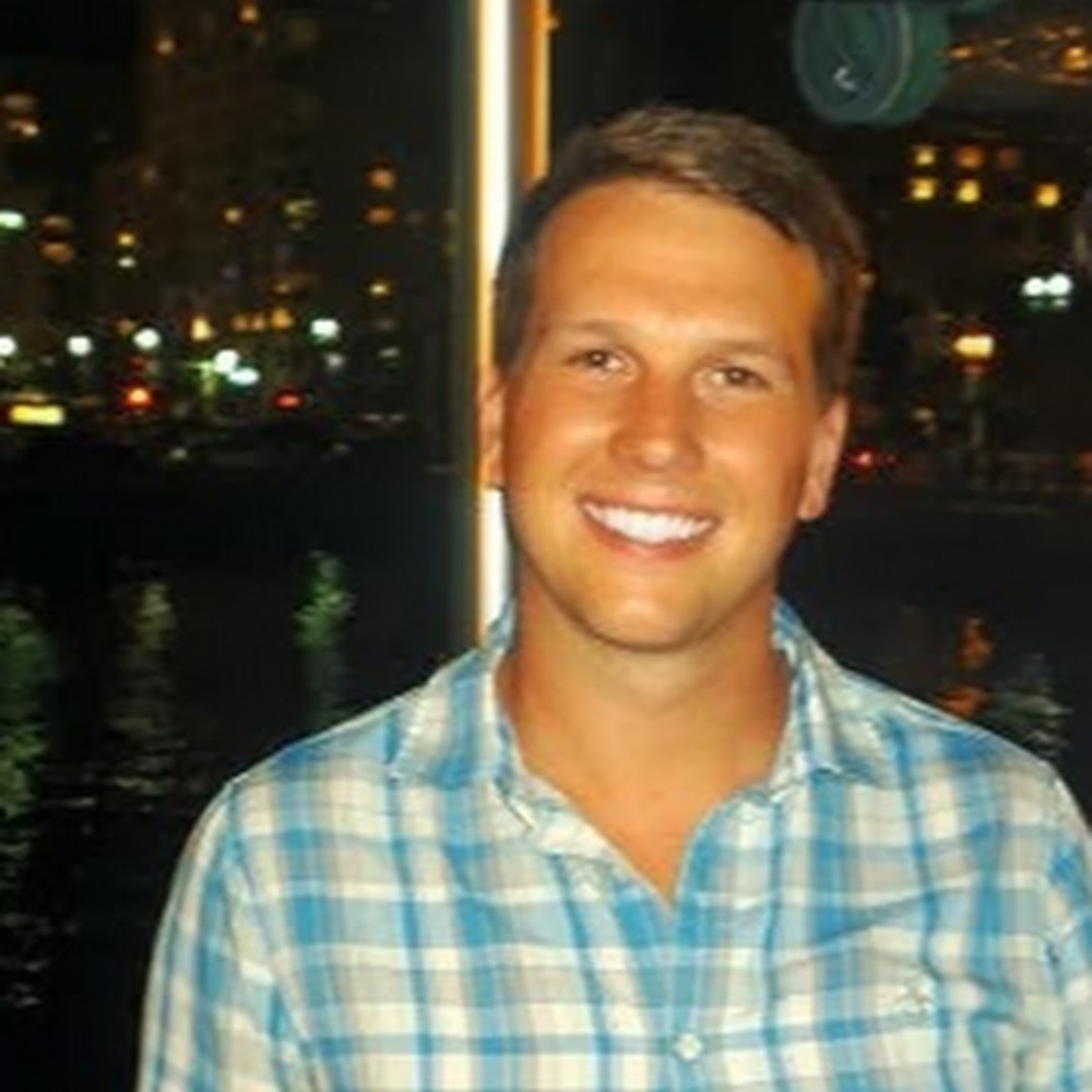 Meet your Posher, Eric